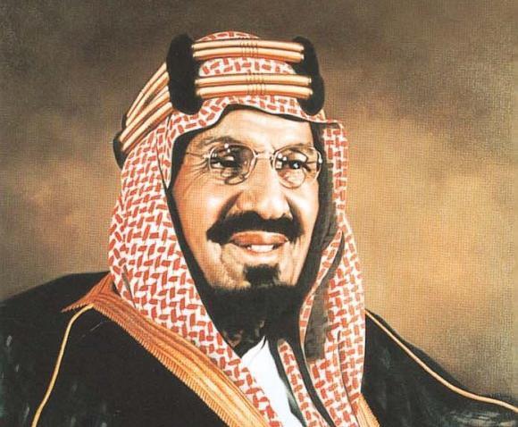 أبرزهم ابن عثيمين والغزاوي، وابن بليهد، وخالد الفرج .. شعراء الملك عبدالعزيز آل سعود يوثقون تاريخ التأسيس وإنجازات المؤسس